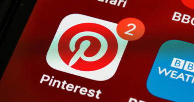 pinterest business model, how does pinterest make money